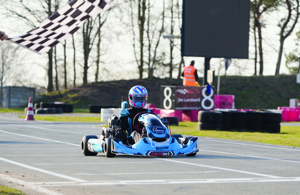 Ids Posthumus wint eerste NK Karting.JPG