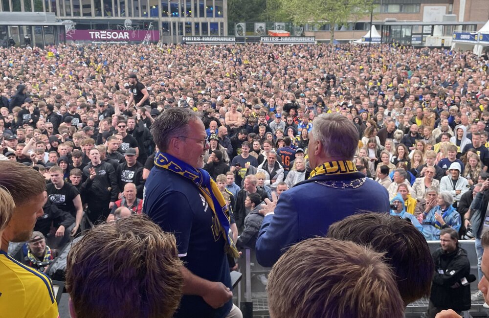 Huldiging Cambuur.jpg